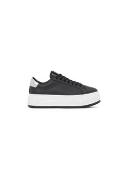 Calvin Klein Jeans Skórzane sneakersy ze sklepu Gomez Fashion Store w kategorii Buty sportowe damskie - zdjęcie 184968139
