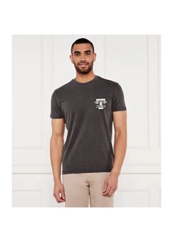 Tommy Jeans T-shirt GRAPHIC | Regular Fit ze sklepu Gomez Fashion Store w kategorii T-shirty męskie - zdjęcie 184969048