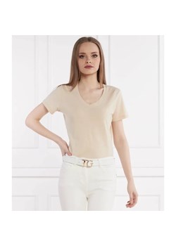 GUESS T-shirt SS VN SLUBBY | Regular Fit ze sklepu Gomez Fashion Store w kategorii Bluzki damskie - zdjęcie 184969319
