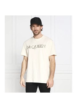 Alexander McQueen T-shirt LOGO EMB | Regular Fit ze sklepu Gomez Fashion Store w kategorii T-shirty męskie - zdjęcie 184970077