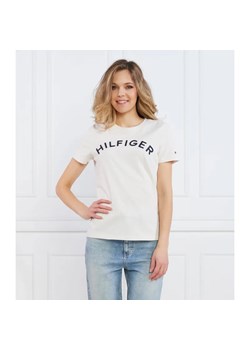 Tommy Hilfiger T-shirt REG HILFIGER VARSITY EMB C-NK SS | Slim Fit ze sklepu Gomez Fashion Store w kategorii Bluzki damskie - zdjęcie 184972756