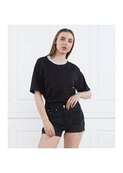 Tommy Jeans T-shirt TJW OVR LOGO TAPING TEE | Regular Fit ze sklepu Gomez Fashion Store w kategorii Bluzki damskie - zdjęcie 184976546