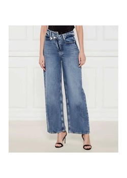 GUESS Jeansy GINA | flare fit ze sklepu Gomez Fashion Store w kategorii Jeansy damskie - zdjęcie 184978948