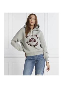 Tommy Hilfiger Bluza REG VARSITY FLOCK HOODIE | Regular Fit ze sklepu Gomez Fashion Store w kategorii Bluzy damskie - zdjęcie 184985586
