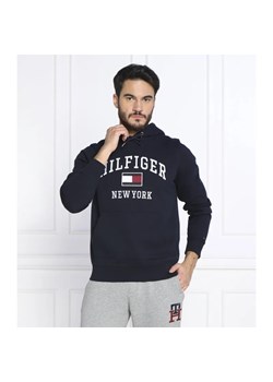 Tommy Hilfiger Bluza MODERN | Relaxed fit ze sklepu Gomez Fashion Store w kategorii Bluzy męskie - zdjęcie 184987618