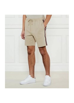 Tommy Hilfiger Szorty | Regular Fit ze sklepu Gomez Fashion Store w kategorii Spodenki męskie - zdjęcie 184990448