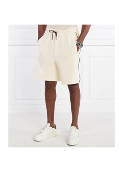 Emporio Armani Szorty | Regular Fit ze sklepu Gomez Fashion Store w kategorii Spodenki męskie - zdjęcie 184993565