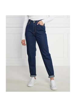 Levi's Jeansy 80S MOM JEAN RUNNING ERRANDS | Mom Fit ze sklepu Gomez Fashion Store w kategorii Jeansy damskie - zdjęcie 184995168