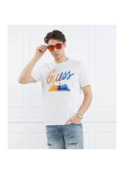 GUESS T-shirt SS BSC GUESS ISLAND | Relaxed fit ze sklepu Gomez Fashion Store w kategorii T-shirty męskie - zdjęcie 184996645