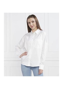 GUESS Koszula LANEY | Regular Fit ze sklepu Gomez Fashion Store w kategorii Koszule damskie - zdjęcie 184997039