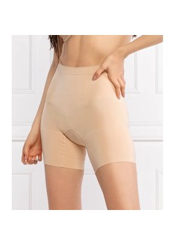 Spanx Spodenki modelujące OnCore Mid-Thigh ze sklepu Gomez Fashion Store w kategorii Majtki damskie - zdjęcie 185001105