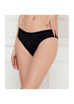 Calvin Klein Underwear Figi ze sklepu Gomez Fashion Store w kategorii Majtki damskie - zdjęcie 185001136