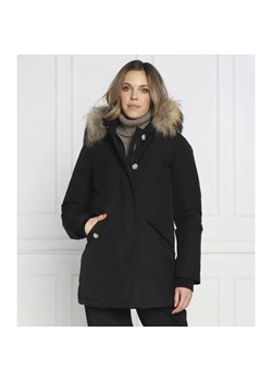Woolrich Puchowa parka ARCTIC RACCOON | Regular Fit ze sklepu Gomez Fashion Store w kategorii Parki damskie - zdjęcie 185001318