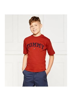 Tommy Hilfiger T-shirt | Regular Fit ze sklepu Gomez Fashion Store w kategorii T-shirty chłopięce - zdjęcie 185001497