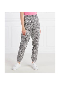 HUGO Spodnie dresowe | Classic fit ze sklepu Gomez Fashion Store w kategorii Spodnie damskie - zdjęcie 185001615