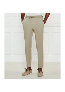 Calvin Klein Spodnie chino | Tapered fit | stretch ze sklepu Gomez Fashion Store w kategorii Spodnie męskie - zdjęcie 185001629