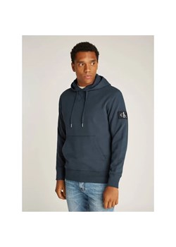 Calvin Klein Jeans Bluza BADGE | Regular Fit ze sklepu Gomez Fashion Store w kategorii Bluzy męskie - zdjęcie 185002025