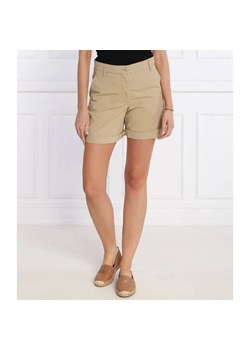 Tommy Hilfiger Szorty | Regular Fit ze sklepu Gomez Fashion Store w kategorii Szorty - zdjęcie 185002365