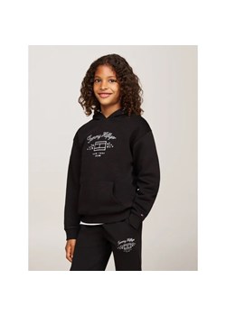Tommy Hilfiger Bluza | Regular Fit ze sklepu Gomez Fashion Store w kategorii Bluzy dziewczęce - zdjęcie 185002465