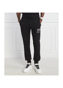 Versace Jeans Couture Spodnie dresowe | Oversize fit ze sklepu Gomez Fashion Store w kategorii Spodnie męskie - zdjęcie 185002769