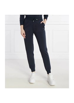 Armani Exchange Spodnie dresowe | Regular Fit ze sklepu Gomez Fashion Store w kategorii Spodnie damskie - zdjęcie 185003087