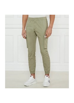 Calvin Klein Jeans Spodnie cargo | Skinny fit ze sklepu Gomez Fashion Store w kategorii Spodnie męskie - zdjęcie 185004175