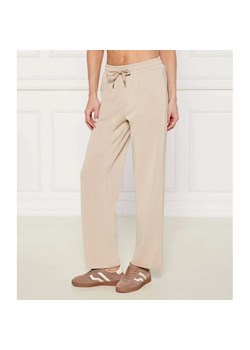 Joop! Spodnie dresowe Tesha | Regular Fit ze sklepu Gomez Fashion Store w kategorii Spodnie damskie - zdjęcie 185004515