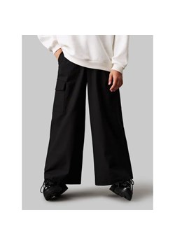 Calvin Klein Jeans Spodnie cargo | Relaxed fit ze sklepu Gomez Fashion Store w kategorii Spodnie dziewczęce - zdjęcie 185004686