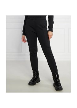 EA7 Spodnie dresowe | Regular Fit ze sklepu Gomez Fashion Store w kategorii Spodnie damskie - zdjęcie 185004899