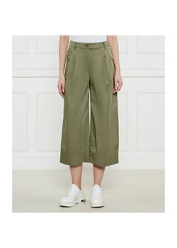 Marc Cain Spodnie WARIN | flare fit ze sklepu Gomez Fashion Store w kategorii Spodnie damskie - zdjęcie 185005179