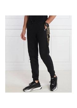 EA7 Spodnie dresowe | Regular Fit ze sklepu Gomez Fashion Store w kategorii Spodnie męskie - zdjęcie 185005258