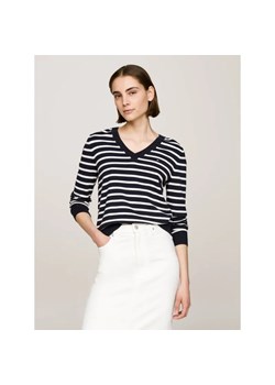 Tommy Hilfiger Sweter | Regular Fit ze sklepu Gomez Fashion Store w kategorii Swetry damskie - zdjęcie 185006048