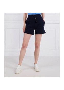 Tommy Hilfiger Szorty | Regular Fit ze sklepu Gomez Fashion Store w kategorii Szorty - zdjęcie 185006575