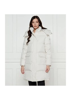 GUESS Puchowa kurtka BELKISA | Regular Fit ze sklepu Gomez Fashion Store w kategorii Kurtki damskie - zdjęcie 185006717