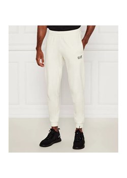 EA7 Spodnie dresowe | Slim Fit ze sklepu Gomez Fashion Store w kategorii Spodnie męskie - zdjęcie 185006995