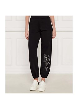 Karl Lagerfeld Spodnie dresowe Orchid | Regular Fit ze sklepu Gomez Fashion Store w kategorii Spodnie damskie - zdjęcie 185007749