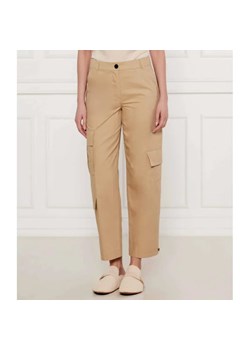 Marc Cain Spodnie cargo RENTON | Relaxed fit | z dodatkiem jedwabiu ze sklepu Gomez Fashion Store w kategorii Spodnie damskie - zdjęcie 185008298