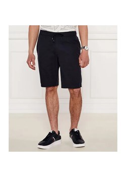 Tommy Hilfiger Szorty HARLEM | Relaxed fit ze sklepu Gomez Fashion Store w kategorii Spodenki męskie - zdjęcie 185008785
