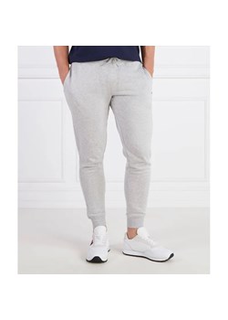 Tommy Jeans Spodnie dresowe TJM SLIM FLEECE SWEA | Slim Fit ze sklepu Gomez Fashion Store w kategorii Spodnie męskie - zdjęcie 185009369