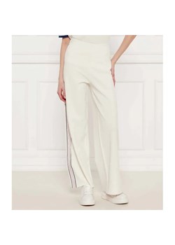 Marc Cain Spodnie dresowe | flare fit ze sklepu Gomez Fashion Store w kategorii Spodnie damskie - zdjęcie 185009988