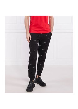 HUGO Spodnie dresowe Duritiba | Regular Fit ze sklepu Gomez Fashion Store w kategorii Spodnie męskie - zdjęcie 185010177