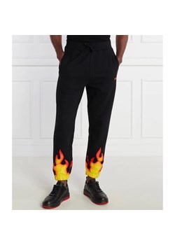 HUGO Spodnie dresowe Doblo | Regular Fit ze sklepu Gomez Fashion Store w kategorii Spodnie męskie - zdjęcie 185010917