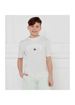 Tommy Hilfiger T-shirt | Regular Fit ze sklepu Gomez Fashion Store w kategorii T-shirty chłopięce - zdjęcie 185011515