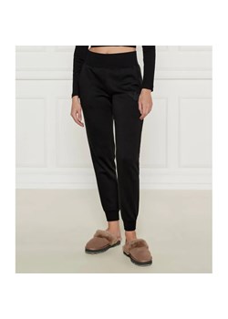 Emporio Armani Spodnie dresowe | Regular Fit ze sklepu Gomez Fashion Store w kategorii Spodnie damskie - zdjęcie 185011545