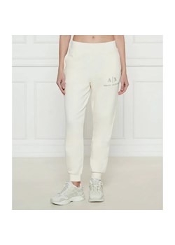 Armani Exchange Spodnie dresowe | Regular Fit ze sklepu Gomez Fashion Store w kategorii Spodnie damskie - zdjęcie 185011968