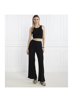 EA7 Komplet | Regular Fit ze sklepu Gomez Fashion Store w kategorii Spodnie damskie - zdjęcie 185012097