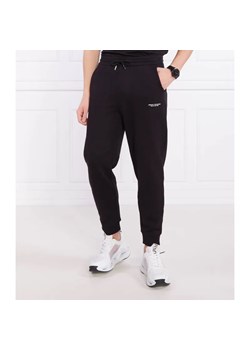 Armani Exchange Spodnie dresowe | Regular Fit ze sklepu Gomez Fashion Store w kategorii Spodnie męskie - zdjęcie 185013329