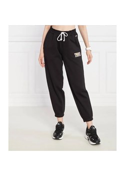 Tommy Jeans Spodnie dresowe TJW TJ LUXE 2 | Regular Fit ze sklepu Gomez Fashion Store w kategorii Spodnie damskie - zdjęcie 185014389