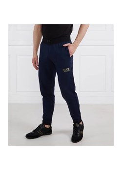 EA7 Spodnie dresowe | Regular Fit ze sklepu Gomez Fashion Store w kategorii Spodnie męskie - zdjęcie 185014535