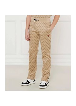 GUESS ACTIVE Spodnie dresowe | Regular Fit ze sklepu Gomez Fashion Store w kategorii Spodnie chłopięce - zdjęcie 185014549